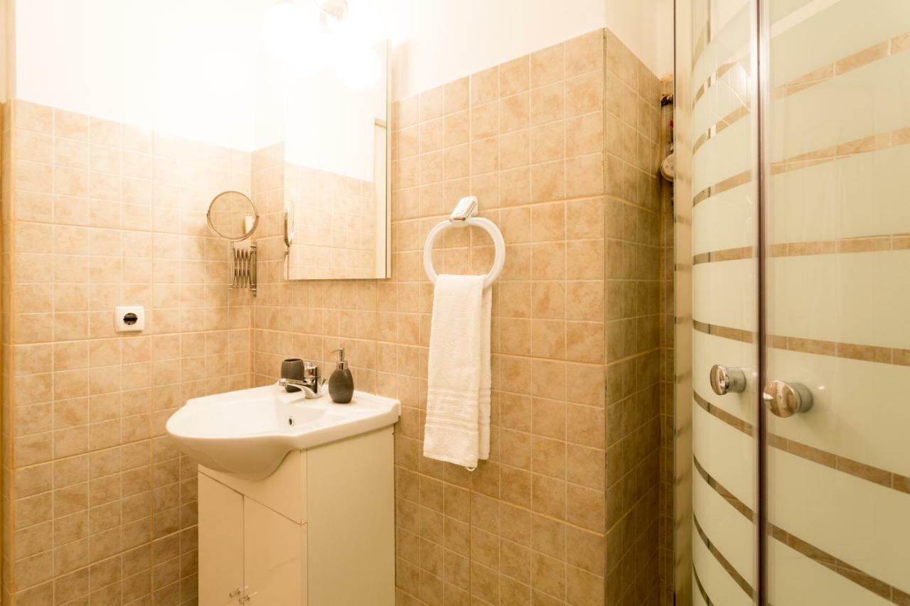 Heart Of Bucharest Studio Екстер'єр фото