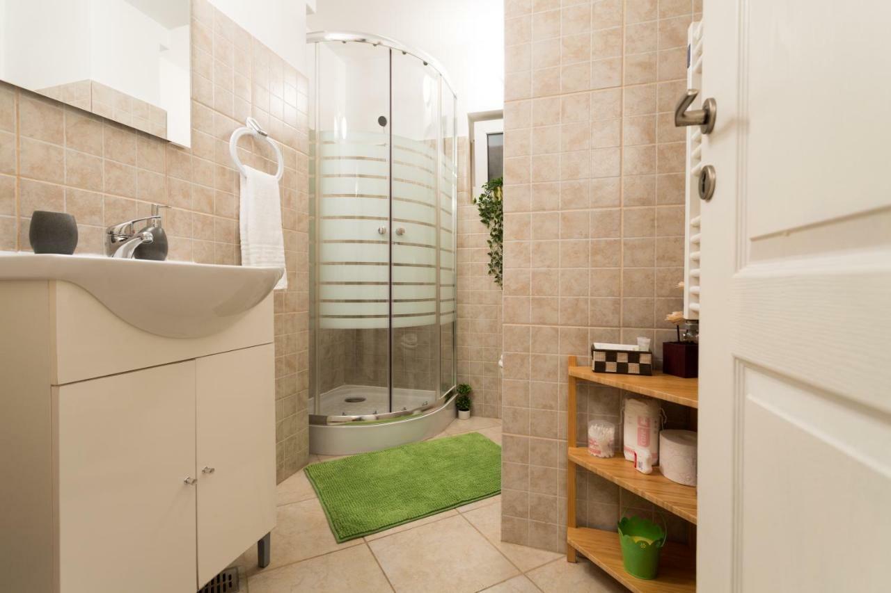 Heart Of Bucharest Studio Екстер'єр фото